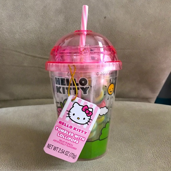 Hello Kitty Dome Tumbler with Lid and Straw - Picture 4 of 5
